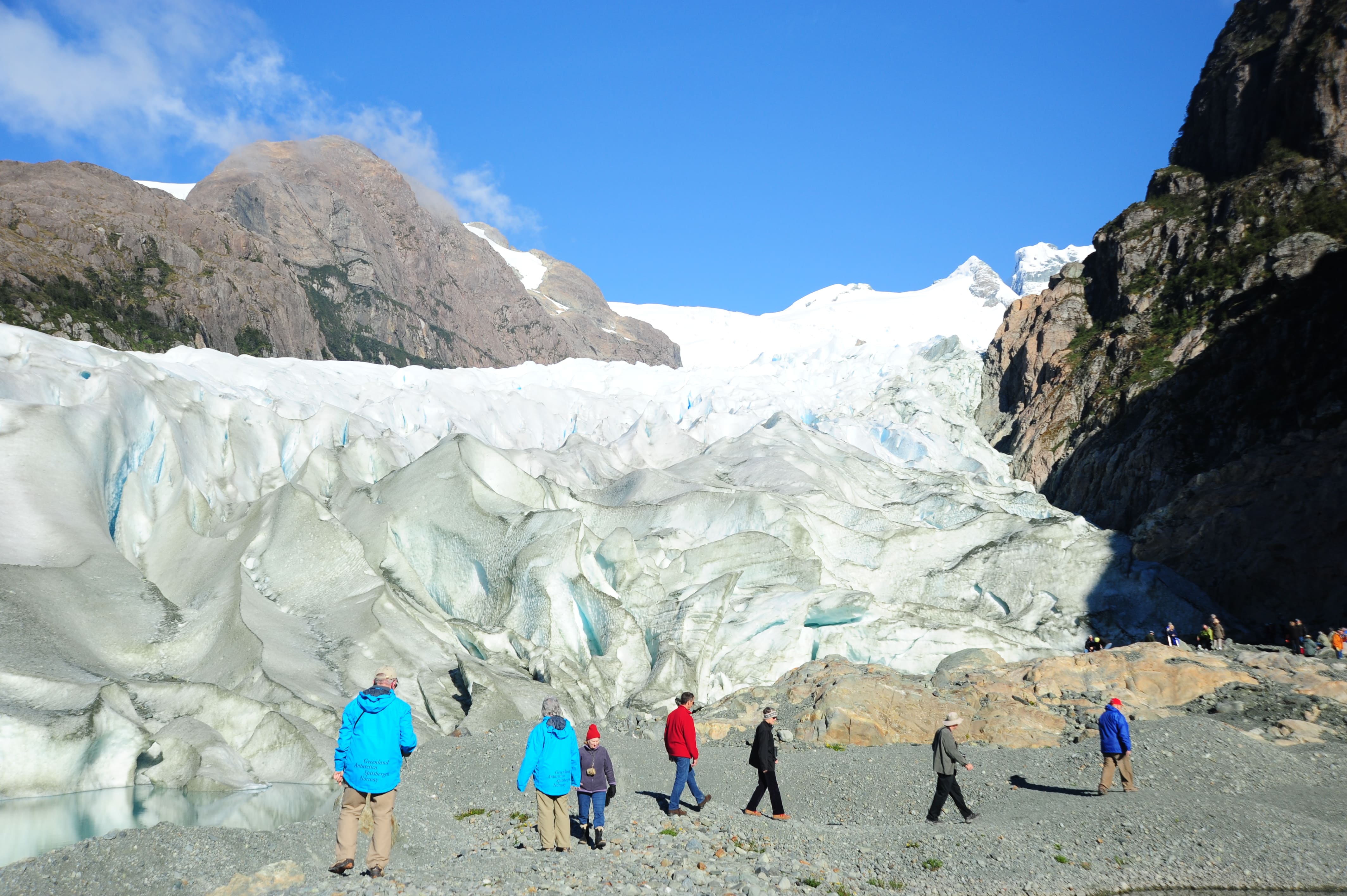 Glaciares y Fiordos - Ruta Kaweskar Qwerty Travel